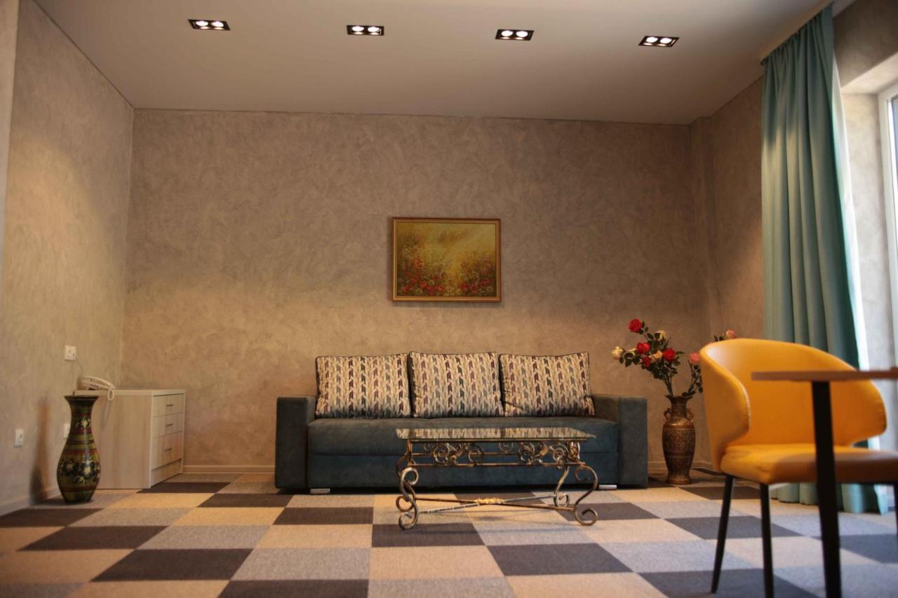 Гостиничный Комплекс Be Fine Besqaynar Exterior photo